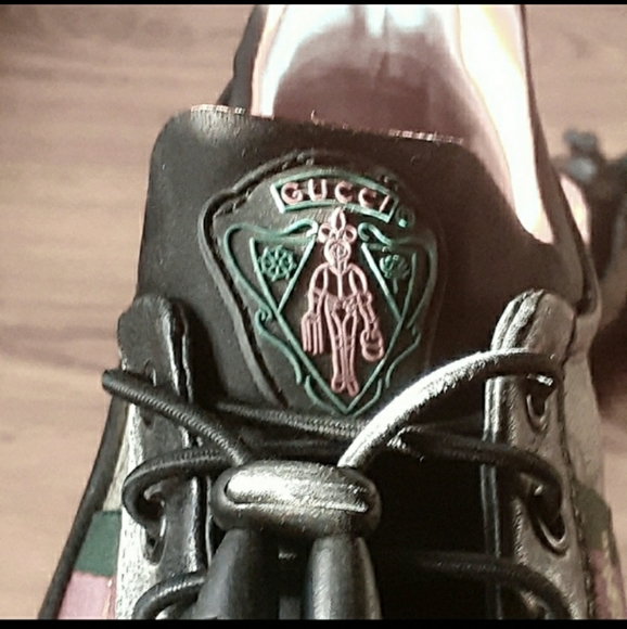 Gucci's Shoes - Picture 7 of 7